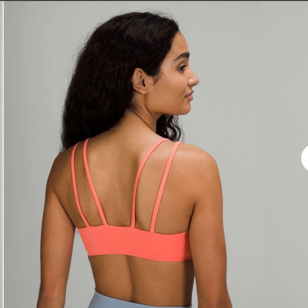 NWT 🍋 Lululemon Raspberry Cream Like A Cloud Bra Size 4